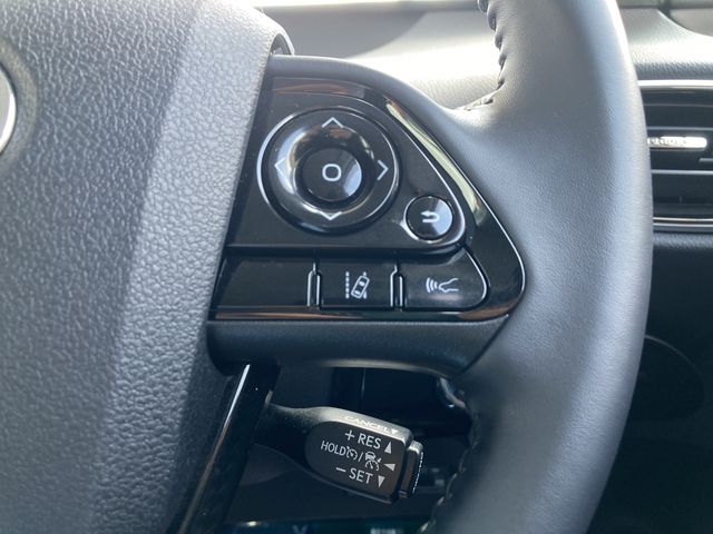 TOYOTA PRIUS 4WD 2019 Image 31