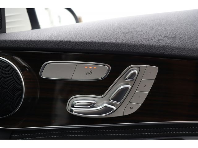 MERCEDES BENZ C CLAS 2015 Image 31