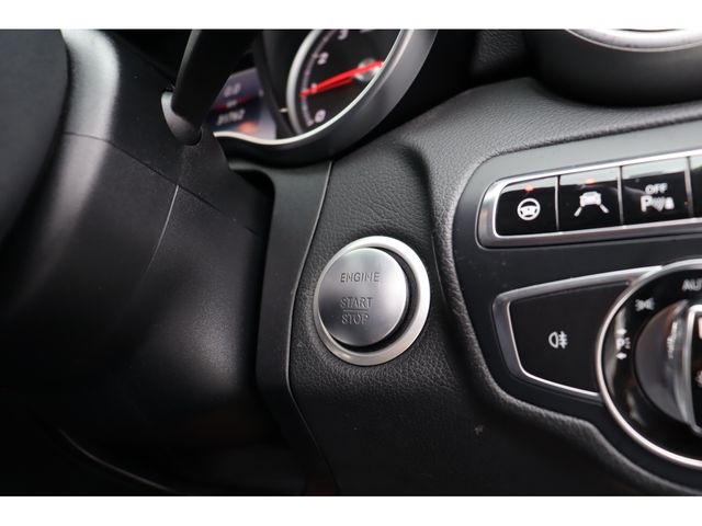 MERCEDES BENZ C CLAS 2015 Image 31