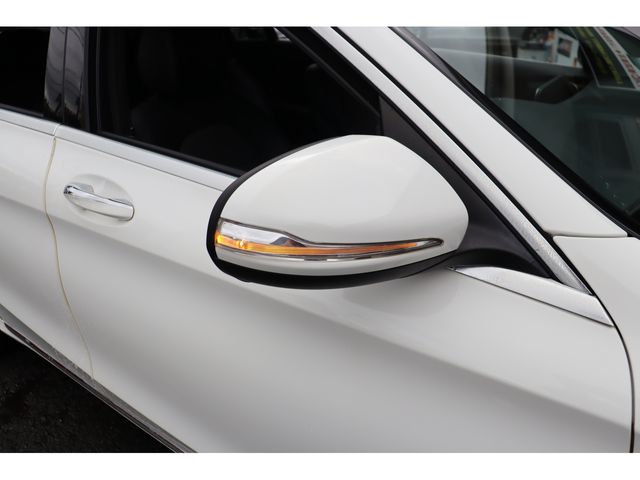 MERCEDES BENZ C CLAS 2015 Image 31