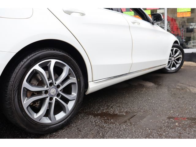 MERCEDES BENZ C CLAS 2015 Image 31