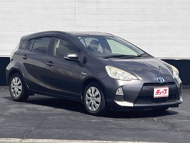 TOYOTA AQUA 2013 Image 31