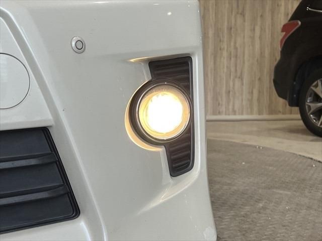 TOYOTA VELLFIRE  HYBRID 4WD 2013 Image 31