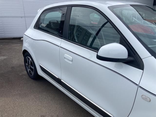 RENAULT TWINGO 2017 Image 31