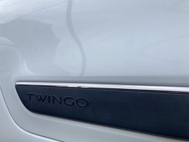 RENAULT TWINGO 2017 Image 31