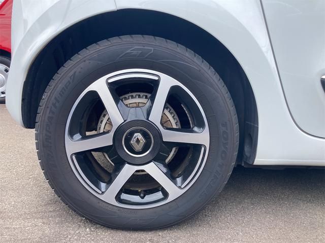 RENAULT TWINGO 2017 Image 31