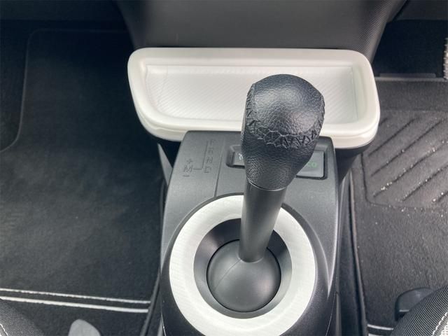 RENAULT TWINGO 2017 Image 31