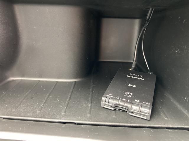 RENAULT TWINGO 2017 Image 31