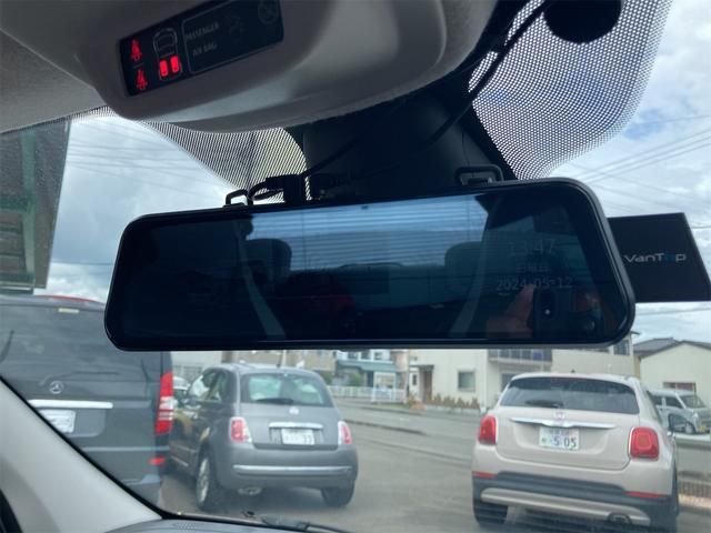 RENAULT TWINGO 2017 Image 31