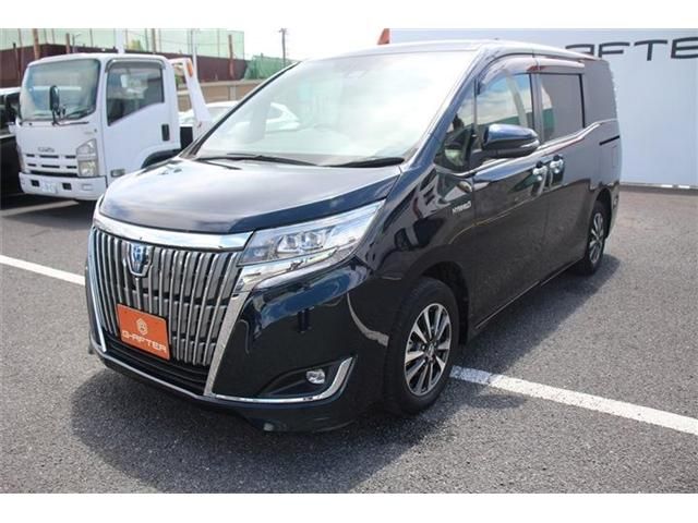 TOYOTA ESQUIRE HYBRID 2017 Image 31