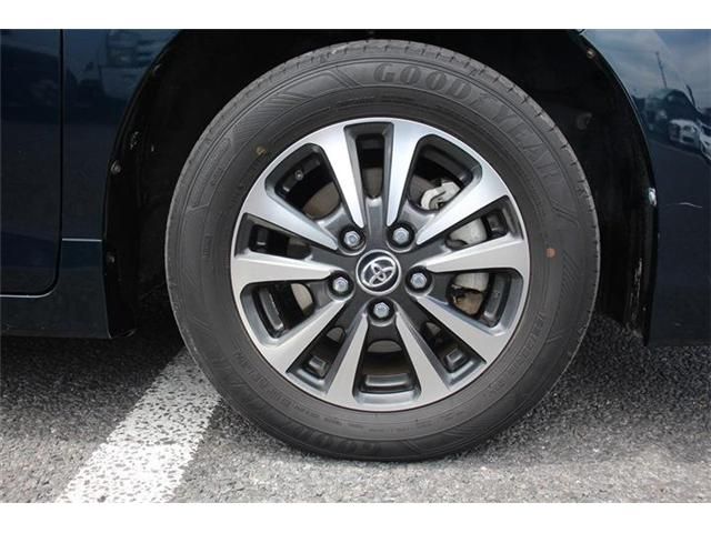 TOYOTA ESQUIRE HYBRID 2017 Image 31