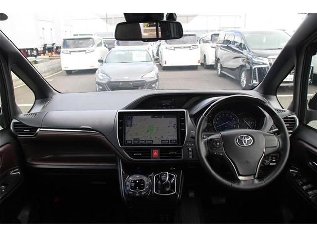 TOYOTA ESQUIRE HYBRID 2017 Image 31