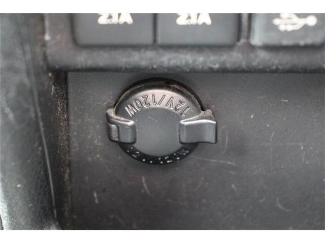 TOYOTA ESQUIRE HYBRID 2017 Image 31