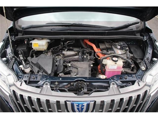 TOYOTA ESQUIRE HYBRID 2017 Image 31