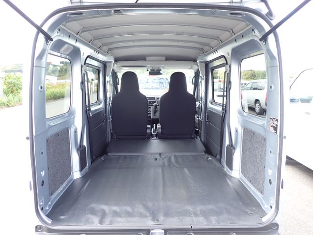 DAIHATSU HIJET CARGO 2022 Image 31