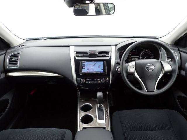 NISSAN TEANA 2018 Image 31