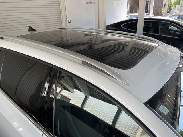 VOLKSWAGEN GOLF VARI 2023 Image 31