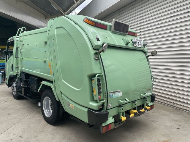 ISUZU ELF 2011 Image 31
