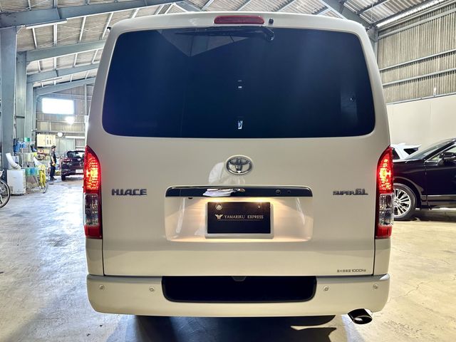 TOYOTA HIACE VAN 4WD 2023 Image 31