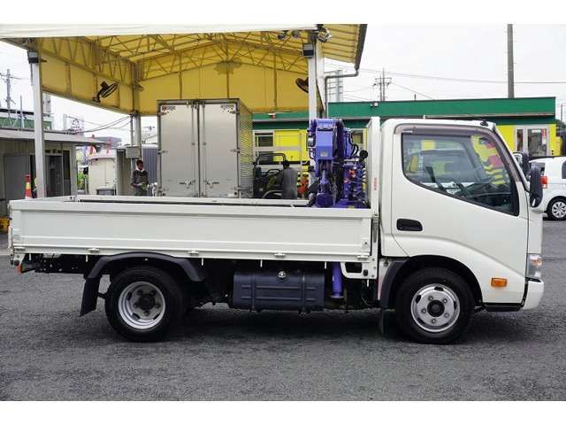 HINO DUTRO 2012 Image 31