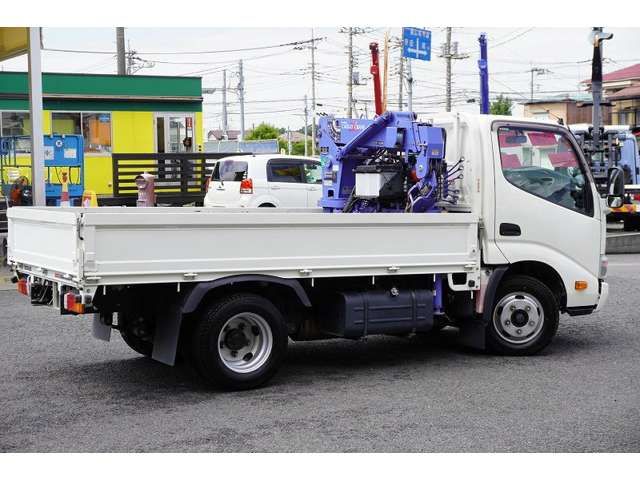 HINO DUTRO 2012 Image 31