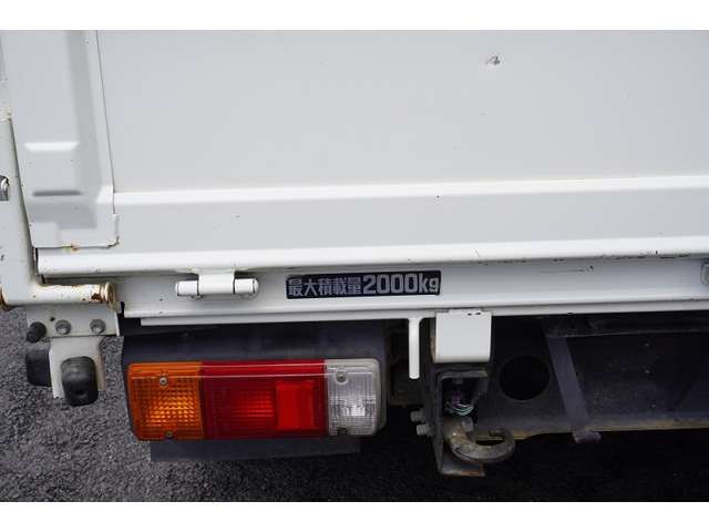 HINO DUTRO 2012 Image 31