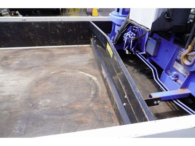 HINO DUTRO 2012 Image 31