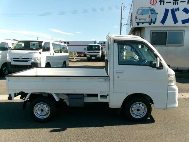 DAIHATSU HIJET TRUCK 4WD 2013 Image 31