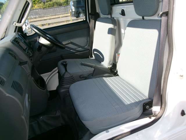 DAIHATSU HIJET TRUCK 4WD 2013 Image 31