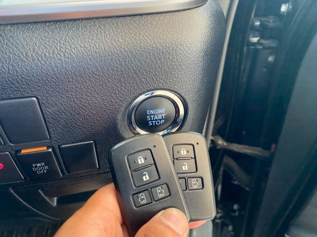 TOYOTA VELLFIRE 2015 Image 31