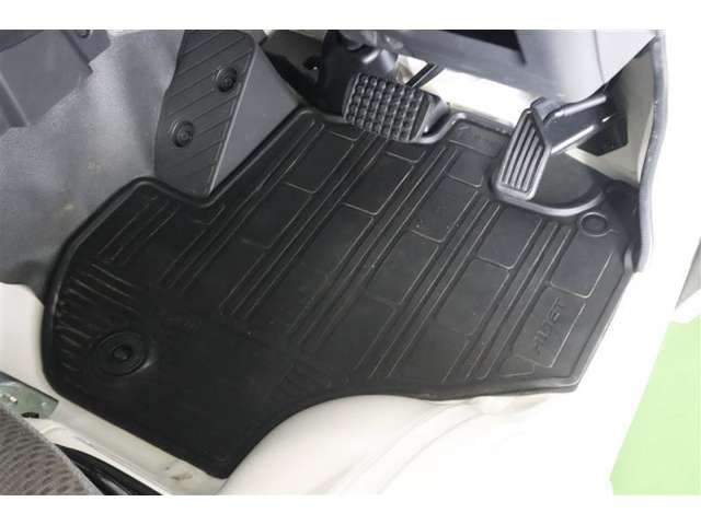 DAIHATSU HIJET TRUCK 4WD 2016 Image 31