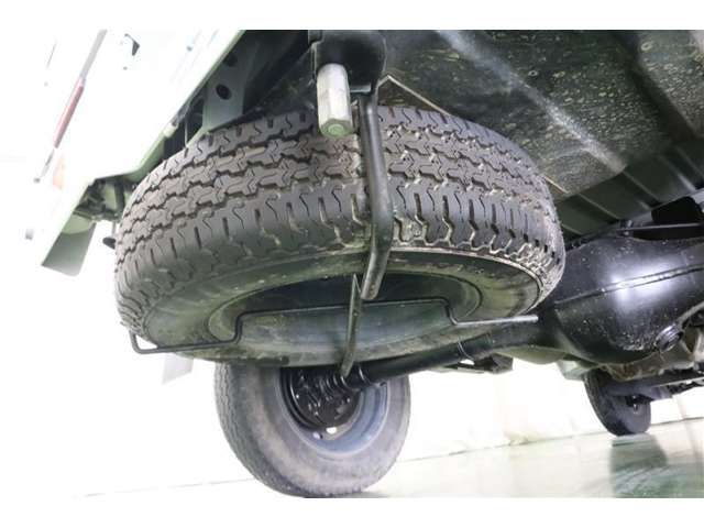 DAIHATSU HIJET TRUCK 4WD 2016 Image 31