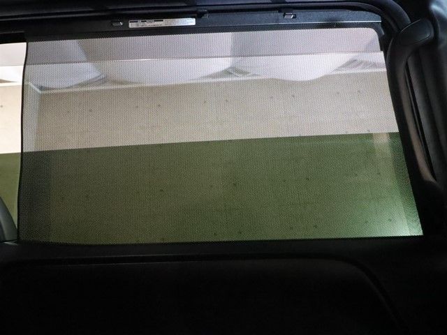 TOYOTA VOXY 2018 Image 31