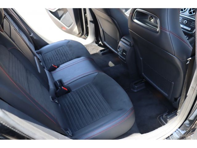 MERCEDES BENZ CLA SH 2018 Image 31