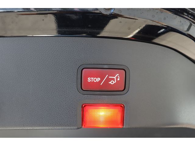 MERCEDES BENZ CLA SH 2018 Image 31