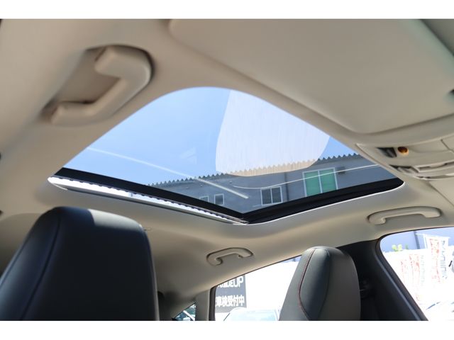 MERCEDES BENZ CLA SH 2018 Image 31