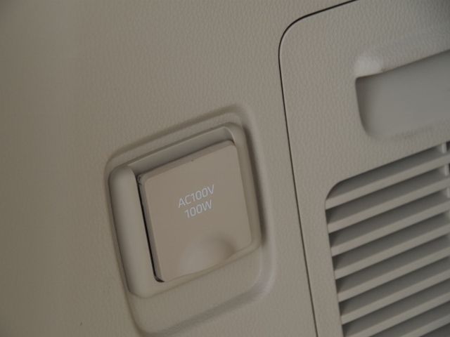 TOYOTA LANDCRUISER WAGON 2023 Image 31