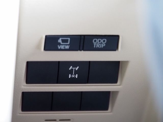 TOYOTA LANDCRUISER WAGON 2023 Image 31