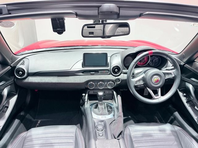 FIAT ABARTH 124 SPIDER 2018 Image 31