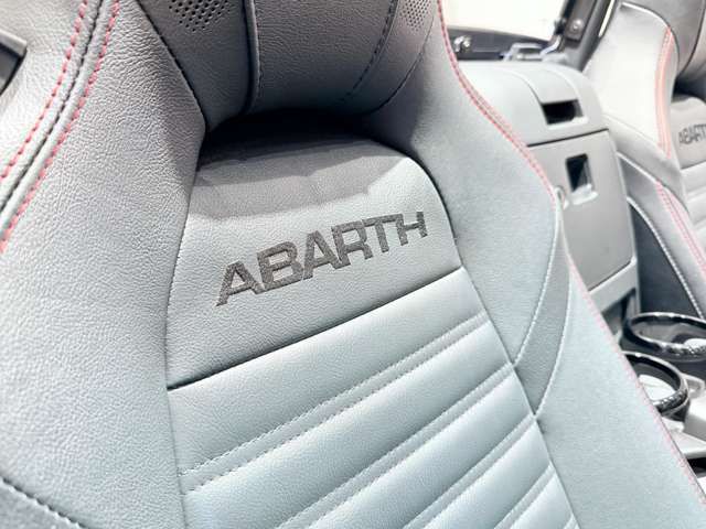 FIAT ABARTH 124 SPIDER 2018 Image 31