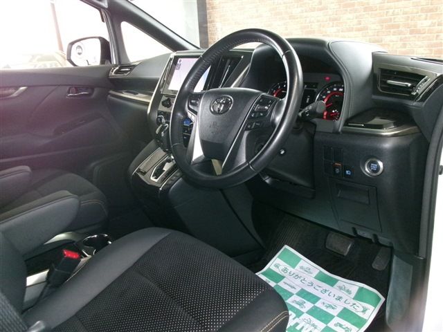 TOYOTA ALPHARD 4WD 2021 Image 31