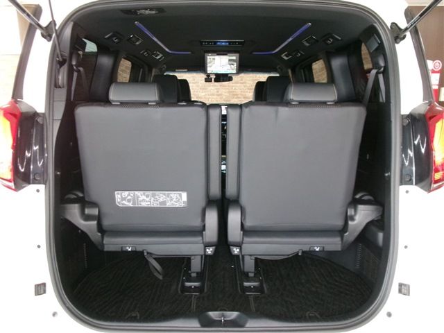 TOYOTA ALPHARD 4WD 2021 Image 31