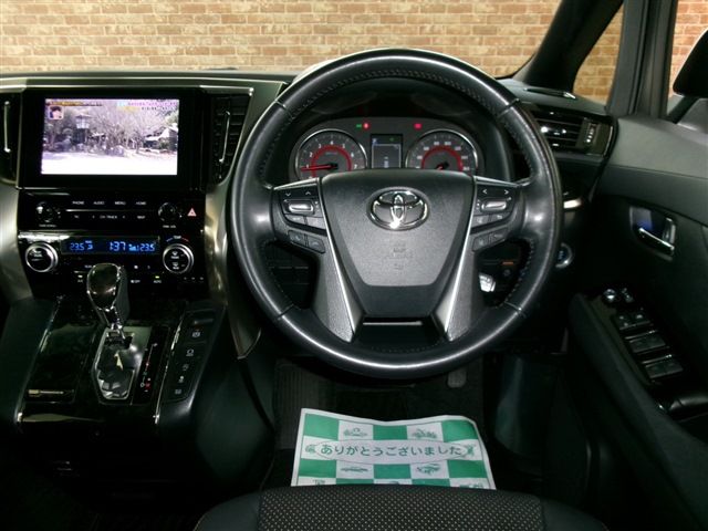 TOYOTA ALPHARD 4WD 2021 Image 31