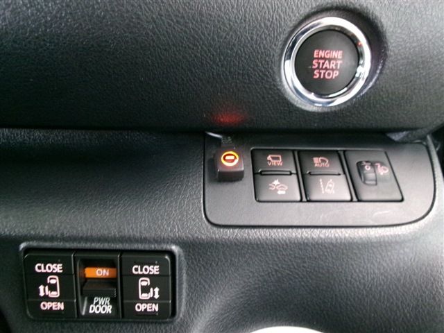 TOYOTA SIENTA 4WD 2019 Image 31