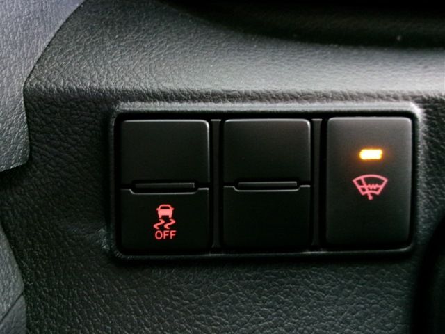 TOYOTA SIENTA 4WD 2019 Image 31