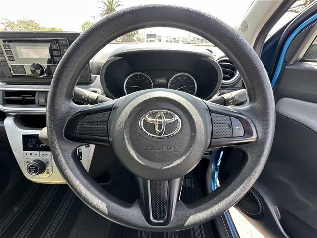 TOYOTA PIXIS JOY 2015 Image 31