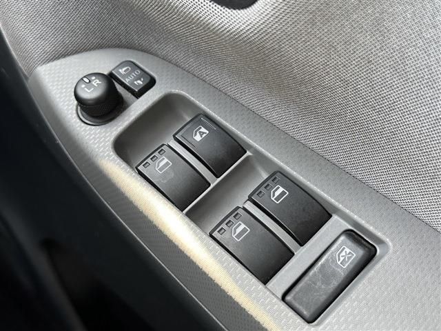 TOYOTA PIXIS JOY 2015 Image 31