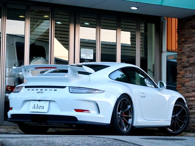 PORSCHE 911 2014 Image 31