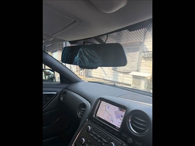 NISSAN GT-R 2012 Image 31