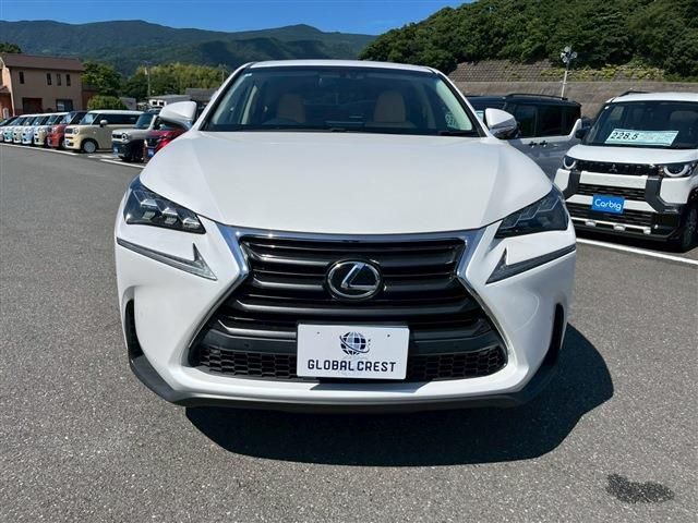 TOYOTA LEXUS NX200T 2016 Image 31